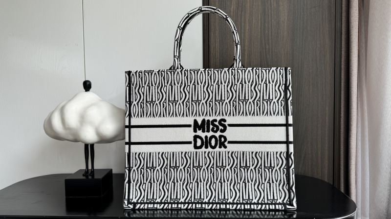 Christian Dior Shopping Bags